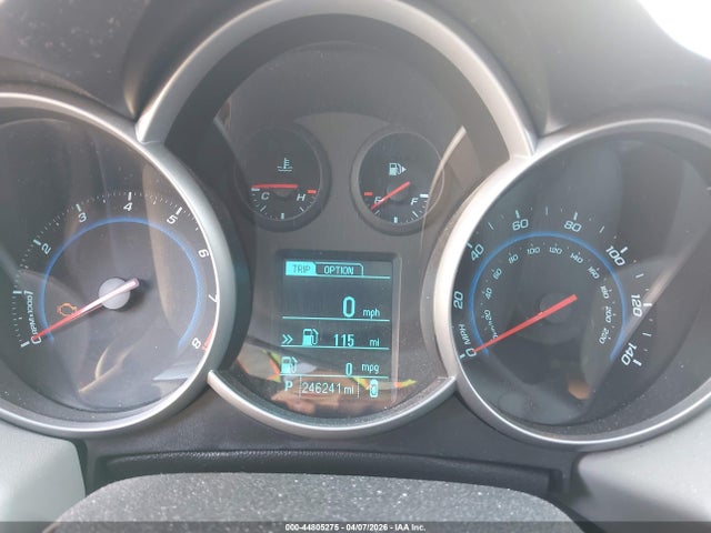 1G1PA5SG0E7130371 Chevrolet Cruze Ls Auto