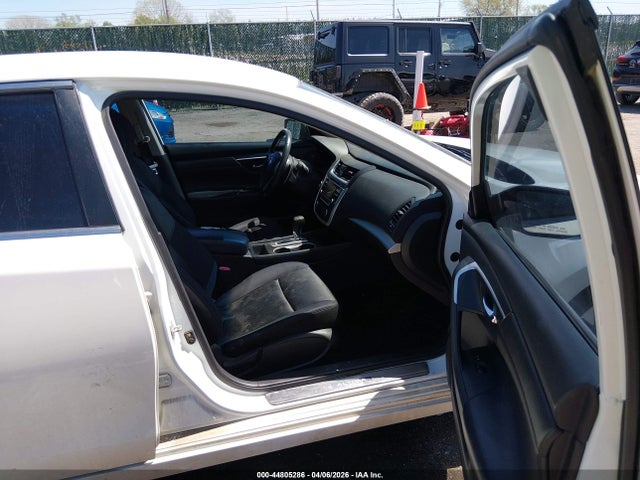 1N4BL3AP3GC195104 Nissan Altima 3.5 Sr