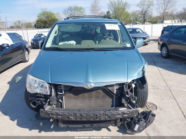Продажа на аукционе авто 2010 Chrysler Town & Country Touring, vin: 2A4RR5D18AR141610, номер лота: 44805296