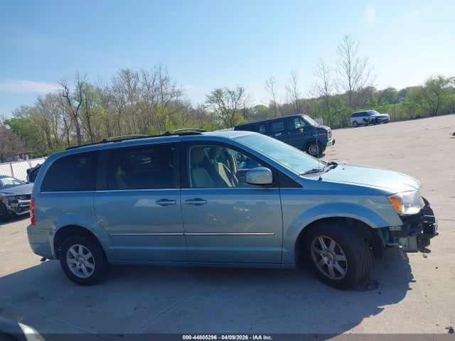 Продажа на аукционе авто 2010 Chrysler Town & Country Touring, vin: 2A4RR5D18AR141610, номер лота: 44805296