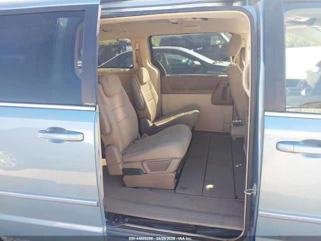 Продажа на аукционе авто 2010 Chrysler Town & Country Touring, vin: 2A4RR5D18AR141610, номер лота: 44805296