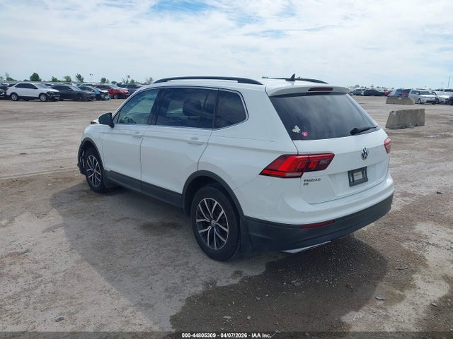 Продаж на аукціоні авто 2019 Volkswagen Tiguan 2.0t Se/2.0t Sel/2.0t Sel R-line/2.0t Sel R-line Black, vin: 3VV3B7AX9KM139539, номер лоту: 44805309
