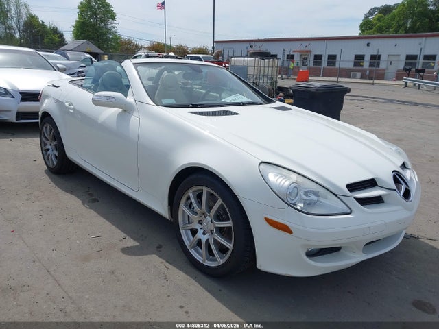 Продажа на аукционе авто 2006 Mercedes-benz Slk 350, vin: WDBWK56F16F122528, номер лота: 44805312