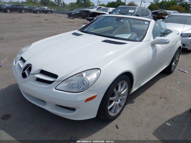 Продажа на аукционе авто 2006 Mercedes-benz Slk 350, vin: WDBWK56F16F122528, номер лота: 44805312