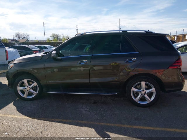 2017 Mercedes-benz Gle 350 4matic მანქანა იყიდება აუქციონზე, vin: 4JGDA5HB8HA818403, აუქციონის ნომერი: 44805324