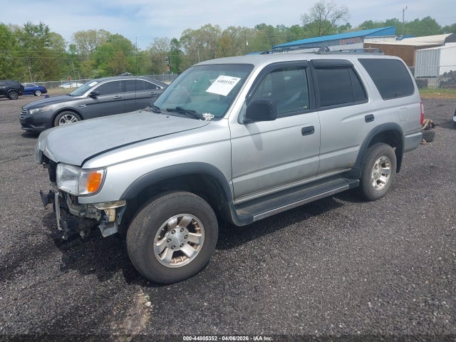 2000 TOYOTA 4RUNNER JT3GM84R8Y0068797 Photo 1