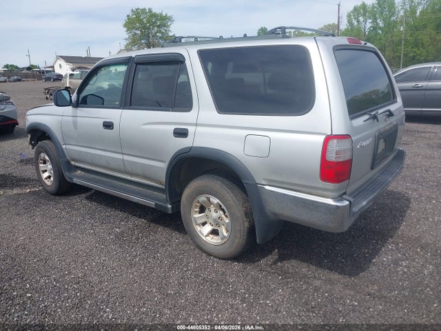 2000 TOYOTA 4RUNNER JT3GM84R8Y0068797 Photo 2