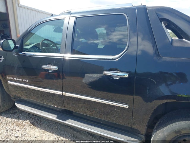 44805355 :رقم المزاد ، 3GYFK222X9G138341 vin ، 2009 Cadillac Escalade Ext Standard مزاد بيع