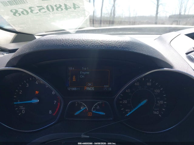 44805368 :رقم المزاد ، 1FMCU0G92HUE28691 vin ، 2017 Ford Escape Se مزاد بيع