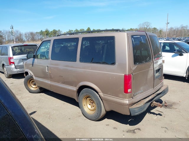 Aukcja sprzedaży 2002 Gmc Safari Sle, vin: 1GKDM19X42B515963, numer aukcji: 44805371