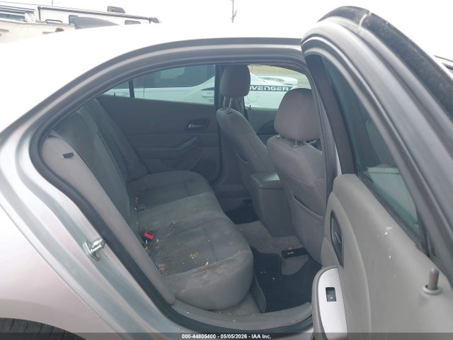 Продажа на аукционе авто 2015 Chevrolet Malibu Ls, vin: 1G11B5SL2FF352031, номер лота: 44805400