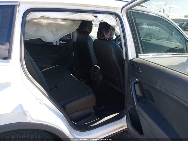 44805427 :رقم المزاد ، 3VV2B7AX9KM185836 vin ، 2019 Volkswagen Tiguan 2.0t Se/2.0t Sel/2.0t Sel R-line/2.0t Sel R-line Black مزاد بيع