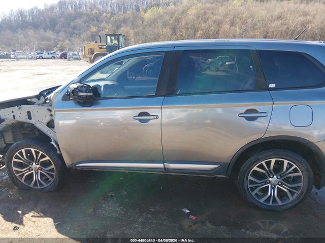 44805440 :رقم المزاد ، JA4AZ3A34GZ036326 vin ، 2016 Mitsubishi Outlander Se مزاد بيع