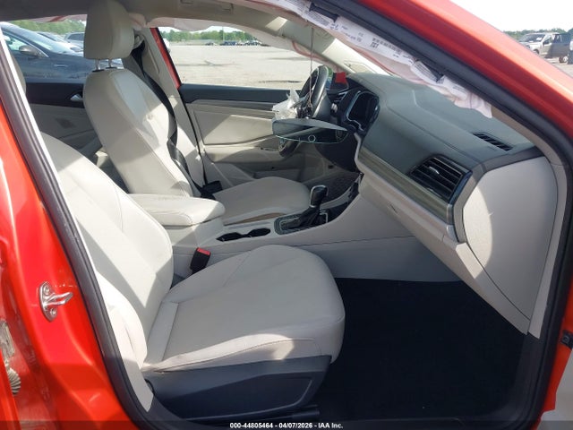 Продаж на аукціоні авто 2019 Volkswagen Jetta 1.4t Sel, vin: 3VWEB7BU6KM232513, номер лоту: 44805464