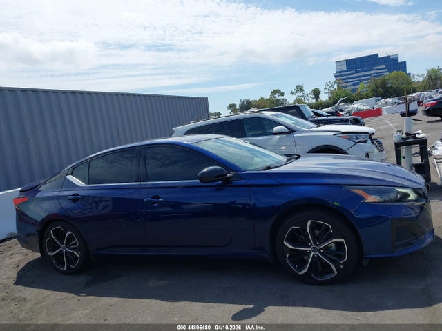 1N4BL4CVXPN347739 Nissan Altima Sr Fwd