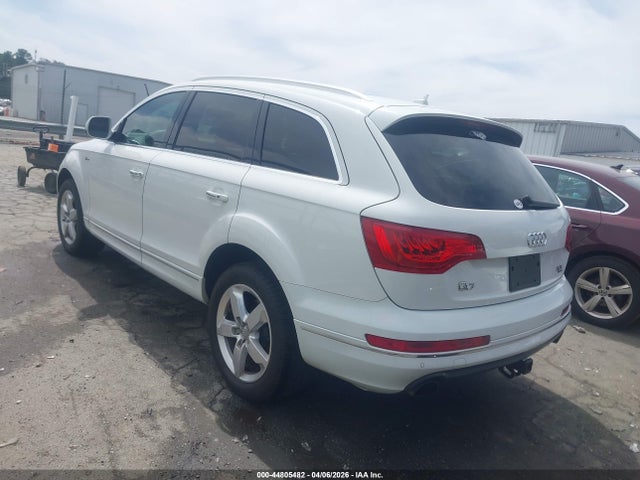 2015 AUDI Q7 WA1LGAFE7FD008111 Photo 2