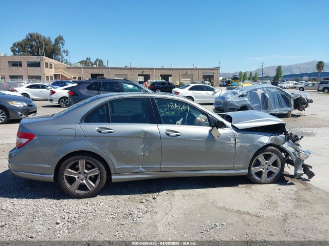 Продажа на аукционе авто 2011 Mercedes-benz C 300 Sport, vin: WDDGF5EB2BA524015, номер лота: 44805493