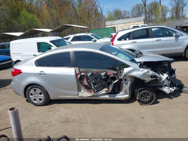 Aukcja sprzedaży 2016 Kia Forte Lx, vin: KNAFK4A68G5441948, numer aukcji: 44805497