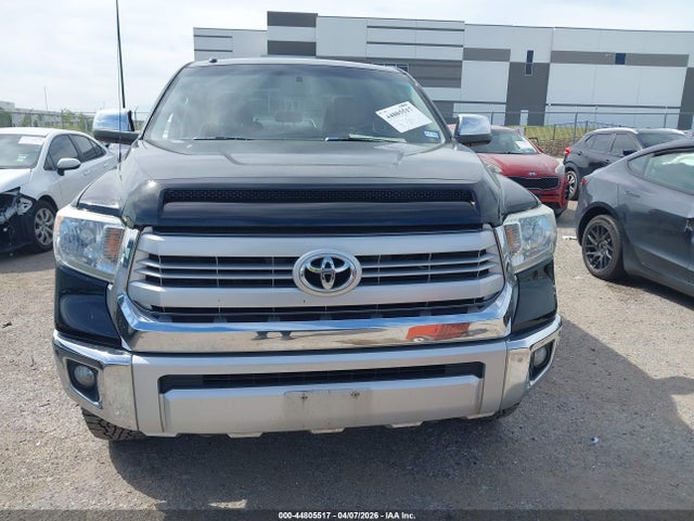 Продаж на аукціоні авто 2015 Toyota Tundra 1794 5.7l V8, vin: 5TFAW5F12FX428393, номер лоту: 44805517