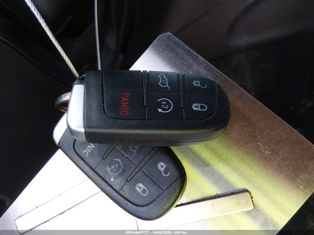 Продаж на аукціоні авто 2015 Jeep Grand Cherokee Limited, vin: 1C4RJEBG2FC825413, номер лоту: 44805531