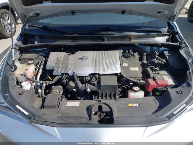 JTDKBRFU7H3037140 Toyota Prius Two