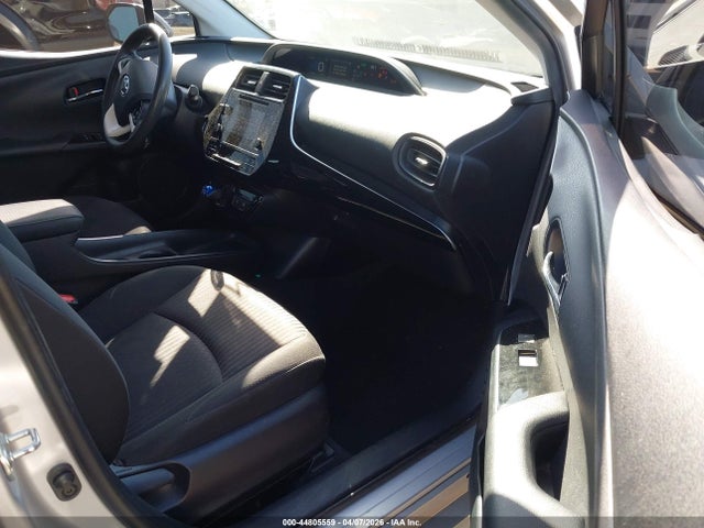 JTDKBRFU7H3037140 Toyota Prius Two