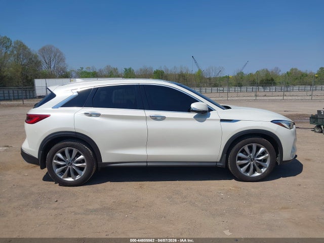 2021 Infiniti Qx50 Luxe მანქანა იყიდება აუქციონზე, vin: 3PCAJ5BA0MF105519, აუქციონის ნომერი: 44805562