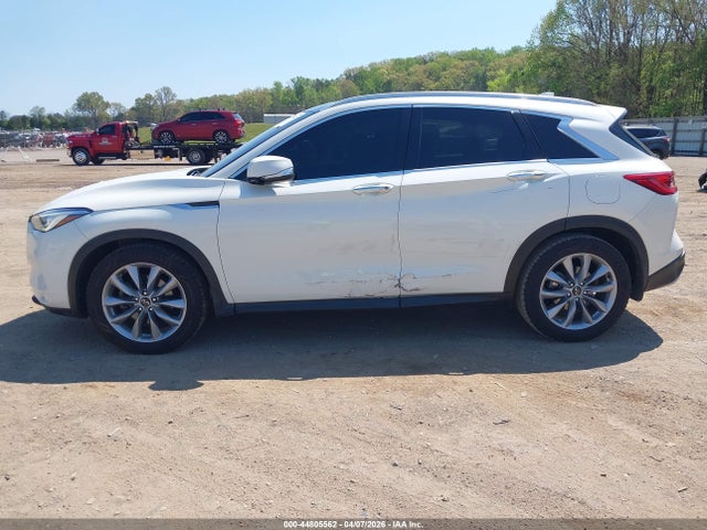 2021 Infiniti Qx50 Luxe მანქანა იყიდება აუქციონზე, vin: 3PCAJ5BA0MF105519, აუქციონის ნომერი: 44805562