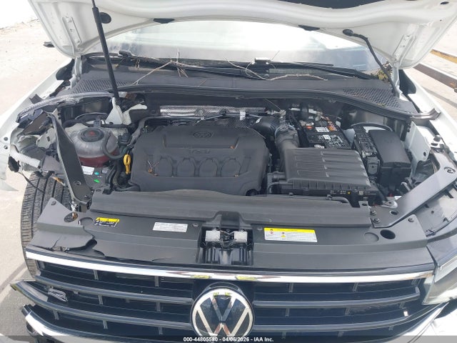 Aukcja sprzedaży 2023 Volkswagen Tiguan 2.0t Se R-line Black, vin: 3VVCB7AX8PM025930, numer aukcji: 44805580