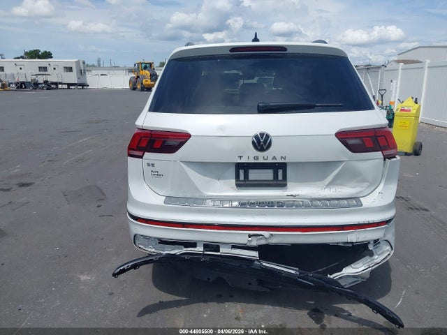 Aukcja sprzedaży 2023 Volkswagen Tiguan 2.0t Se R-line Black, vin: 3VVCB7AX8PM025930, numer aukcji: 44805580