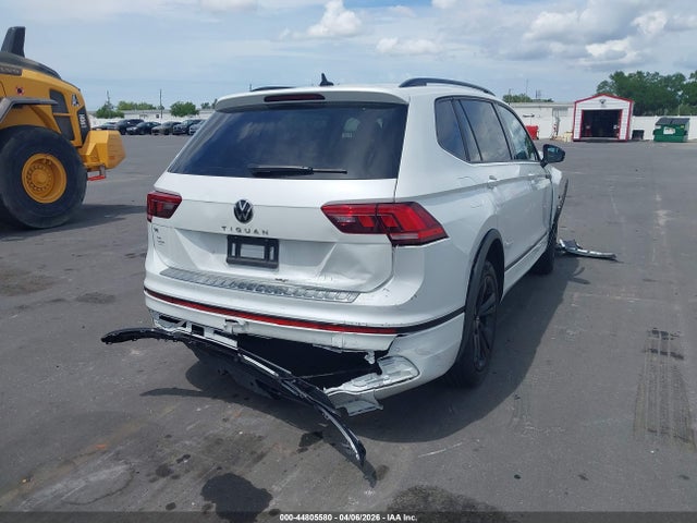 Aukcja sprzedaży 2023 Volkswagen Tiguan 2.0t Se R-line Black, vin: 3VVCB7AX8PM025930, numer aukcji: 44805580