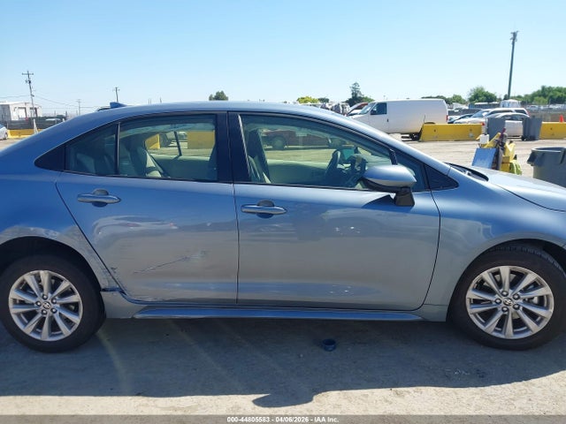 Toyota Corolla Hybrid Le 2023 JTDBCMFE2PJ012942 Image 13