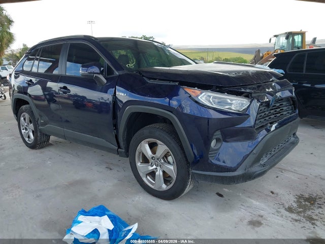 44805585 :رقم المزاد ، 2T3B6RFVXMW029389 vin ، 2021 Toyota Rav4 Hybrid Xle Premium مزاد بيع