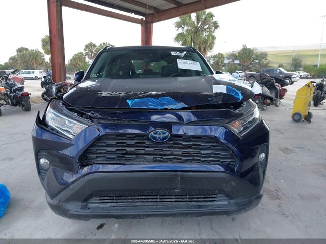44805585 :رقم المزاد ، 2T3B6RFVXMW029389 vin ، 2021 Toyota Rav4 Hybrid Xle Premium مزاد بيع