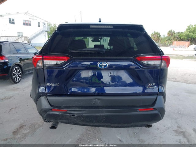 44805585 :رقم المزاد ، 2T3B6RFVXMW029389 vin ، 2021 Toyota Rav4 Hybrid Xle Premium مزاد بيع