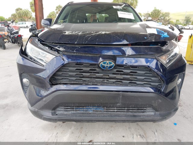 44805585 :رقم المزاد ، 2T3B6RFVXMW029389 vin ، 2021 Toyota Rav4 Hybrid Xle Premium مزاد بيع