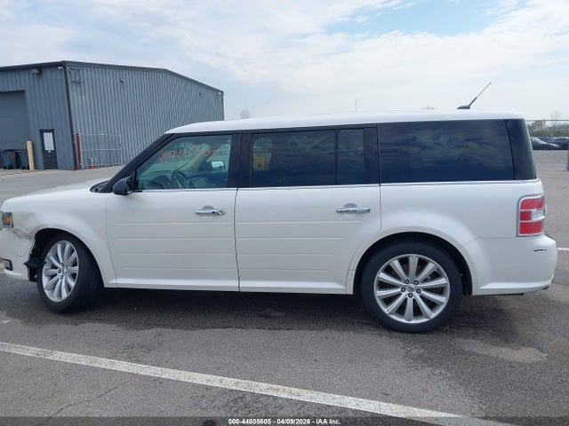 Ford FLEX SEL 2016 2FMHK6C88GBA00849 Image 14