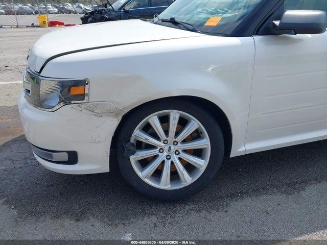Ford FLEX SEL 2016 2FMHK6C88GBA00849 Image 6