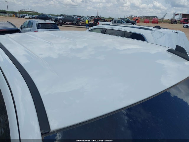 Продажа на аукционе авто 2018 Chevrolet Silverado 1500 1lt, vin: 3GCPCRECXJG518207, номер лота: 44805609