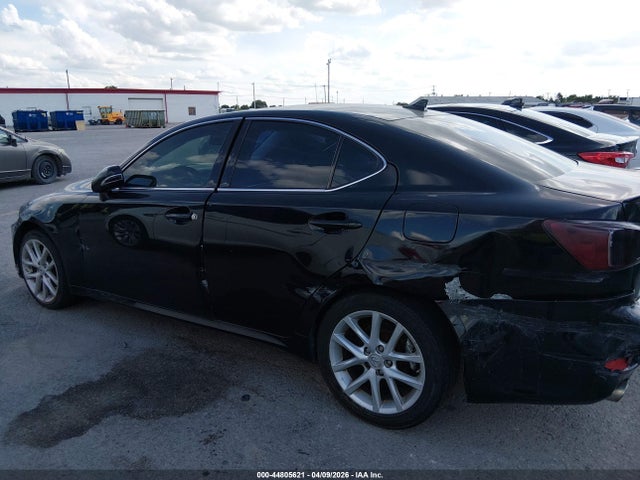 44805621 :رقم المزاد ، JTHCF5C21D5060768 vin ، 2013 Lexus Is 250 مزاد بيع