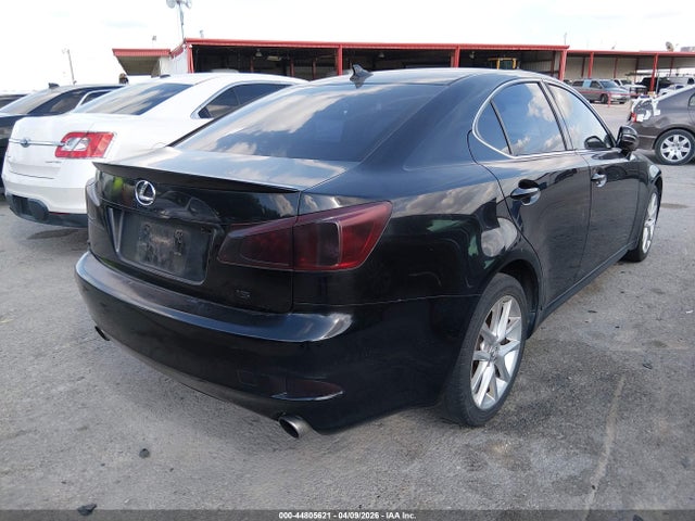44805621 :رقم المزاد ، JTHCF5C21D5060768 vin ، 2013 Lexus Is 250 مزاد بيع