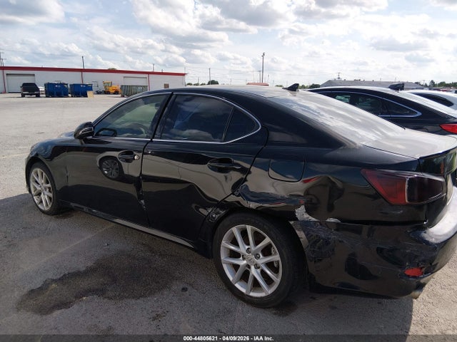 44805621 :رقم المزاد ، JTHCF5C21D5060768 vin ، 2013 Lexus Is 250 مزاد بيع