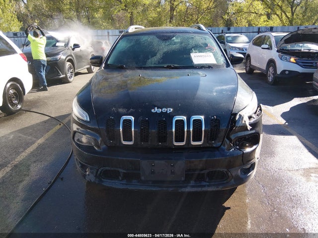 1C4PJMCS5GW170121 Jeep Cherokee Latitude