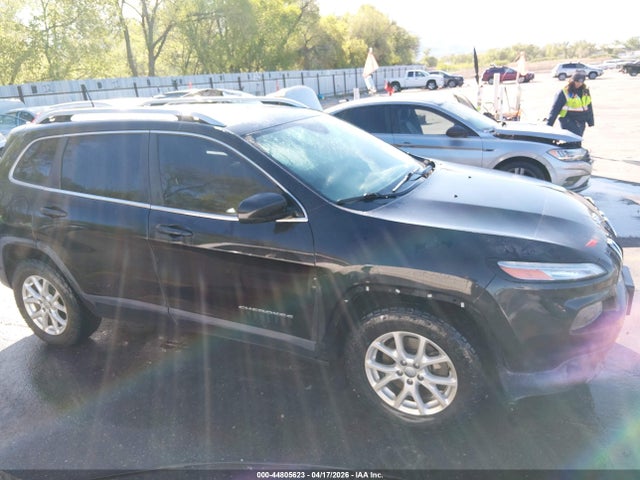 1C4PJMCS5GW170121 Jeep Cherokee Latitude