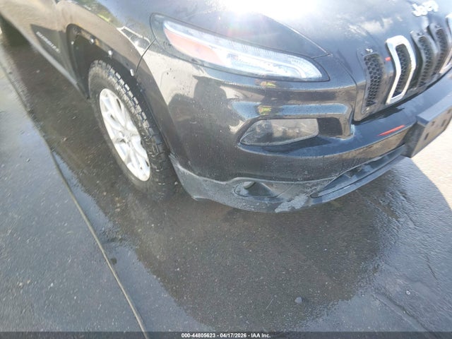 1C4PJMCS5GW170121 Jeep Cherokee Latitude