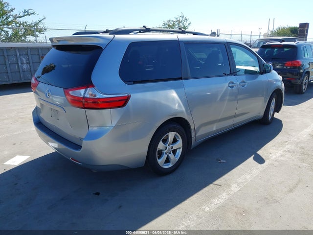 Продажа на аукционе авто 2017 Toyota Sienna Le 8 Passenger, vin: 5TDKZ3DC5HS834603, номер лота: 44805631