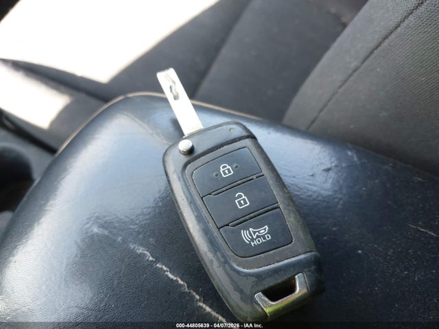44805639 :رقم المزاد ، KMHRB8A32PU214656 vin ، 2023 Hyundai Venue Se مزاد بيع