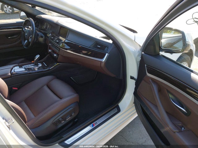 Продаж на аукціоні авто 2016 Bmw 528i Xdrive, vin: WBA5A7C51GG643507, номер лоту: 44805654