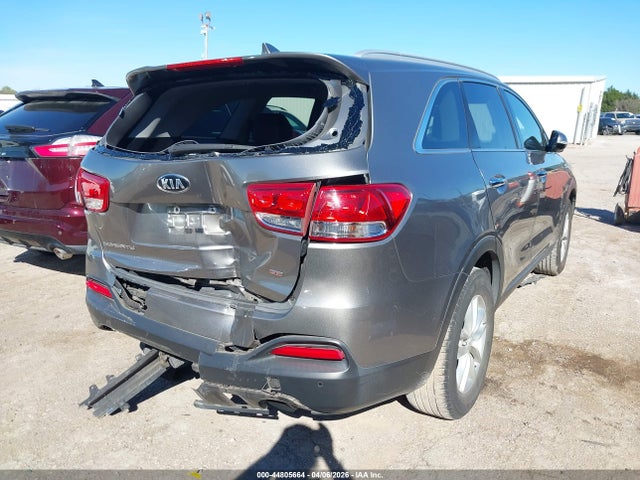 Продажа на аукционе авто 2017 Kia Sorento 2.4l Lx, vin: 5XYPG4A3XHG272510, номер лота: 44805664