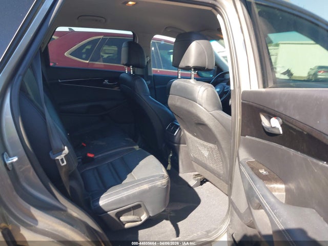 Продажа на аукционе авто 2017 Kia Sorento 2.4l Lx, vin: 5XYPG4A3XHG272510, номер лота: 44805664